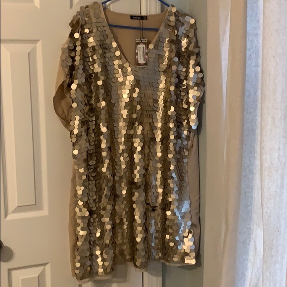 gold sequin dress boohoo